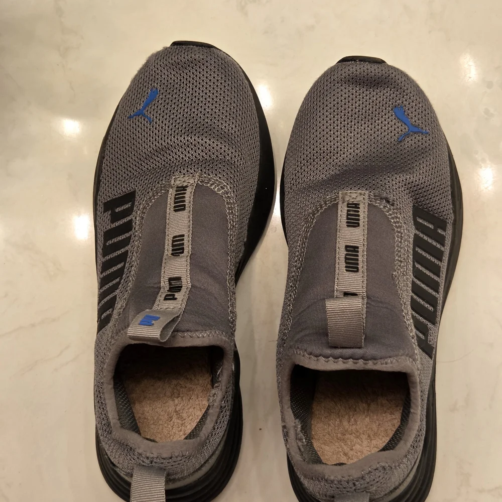 Puma Big Kids Slip-On Sneakers - Picture 2 of 4